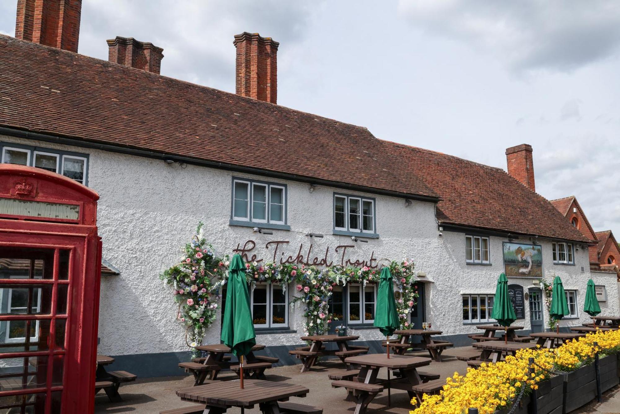 The Tickled Trout Hotel Maidstone Ngoại thất bức ảnh