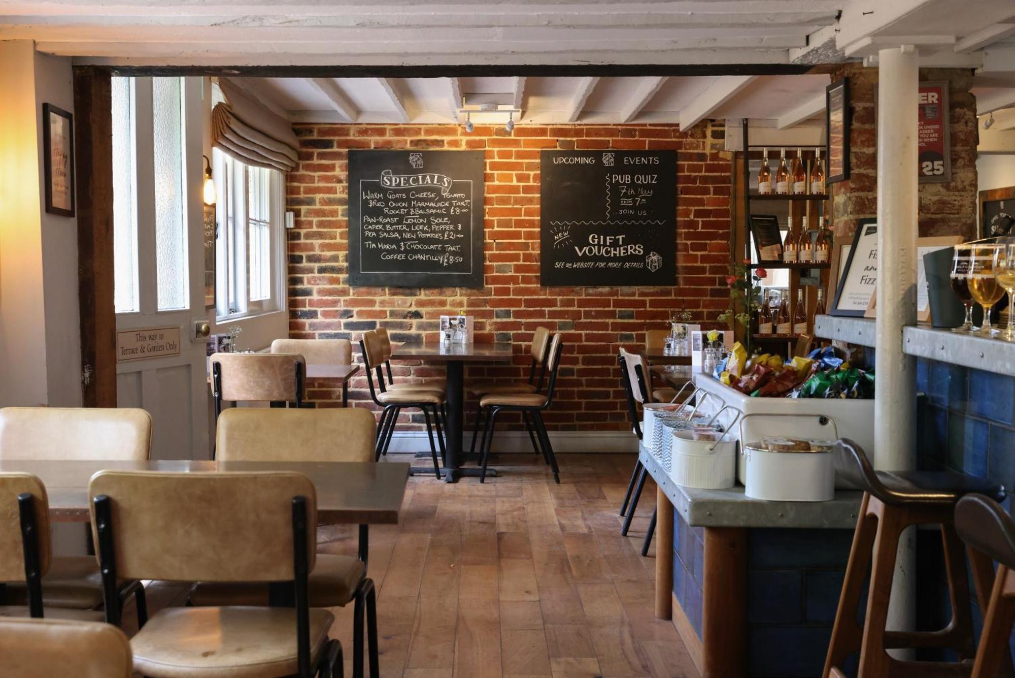 The Tickled Trout Hotel Maidstone Ngoại thất bức ảnh