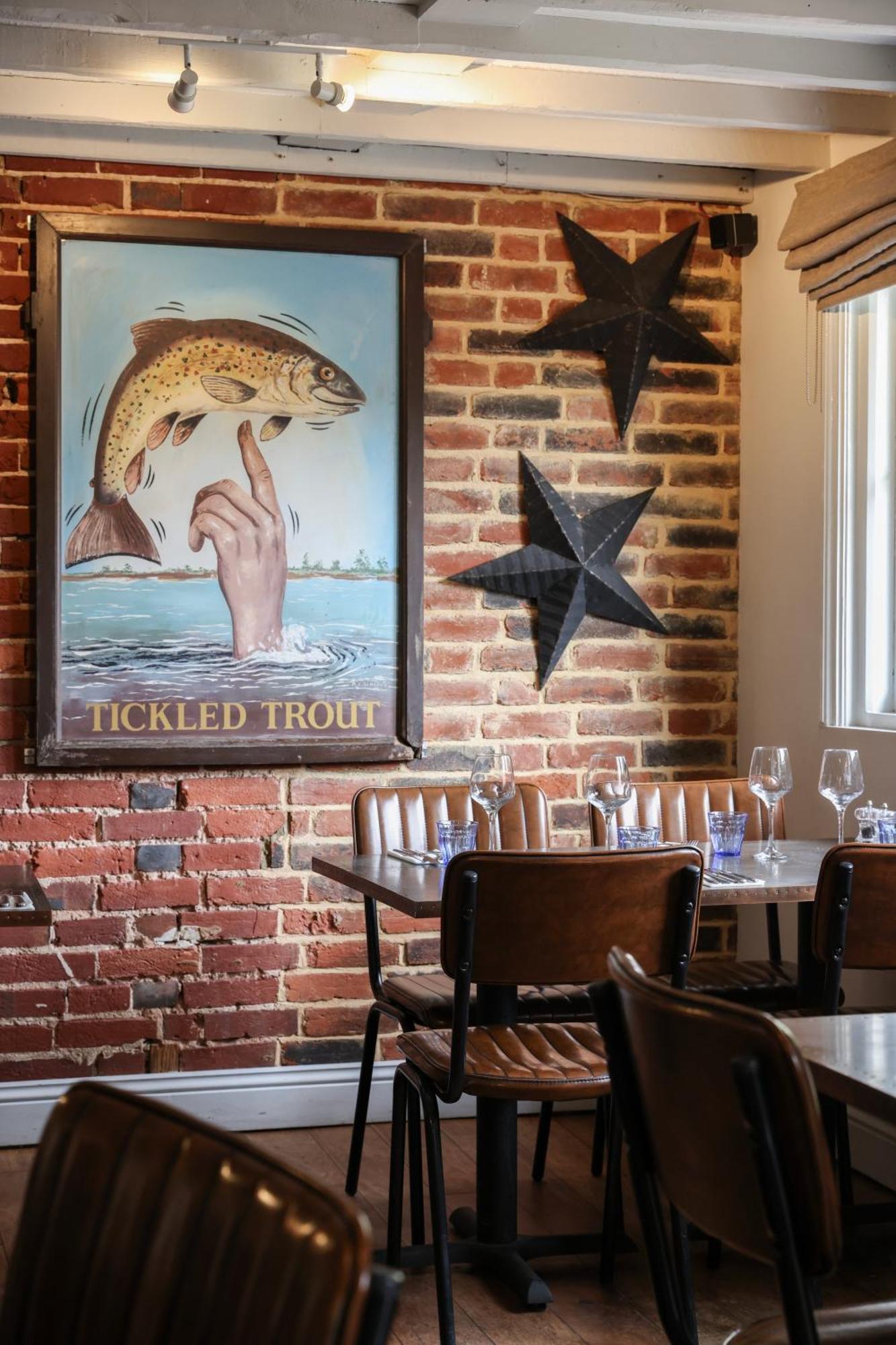 The Tickled Trout Hotel Maidstone Ngoại thất bức ảnh