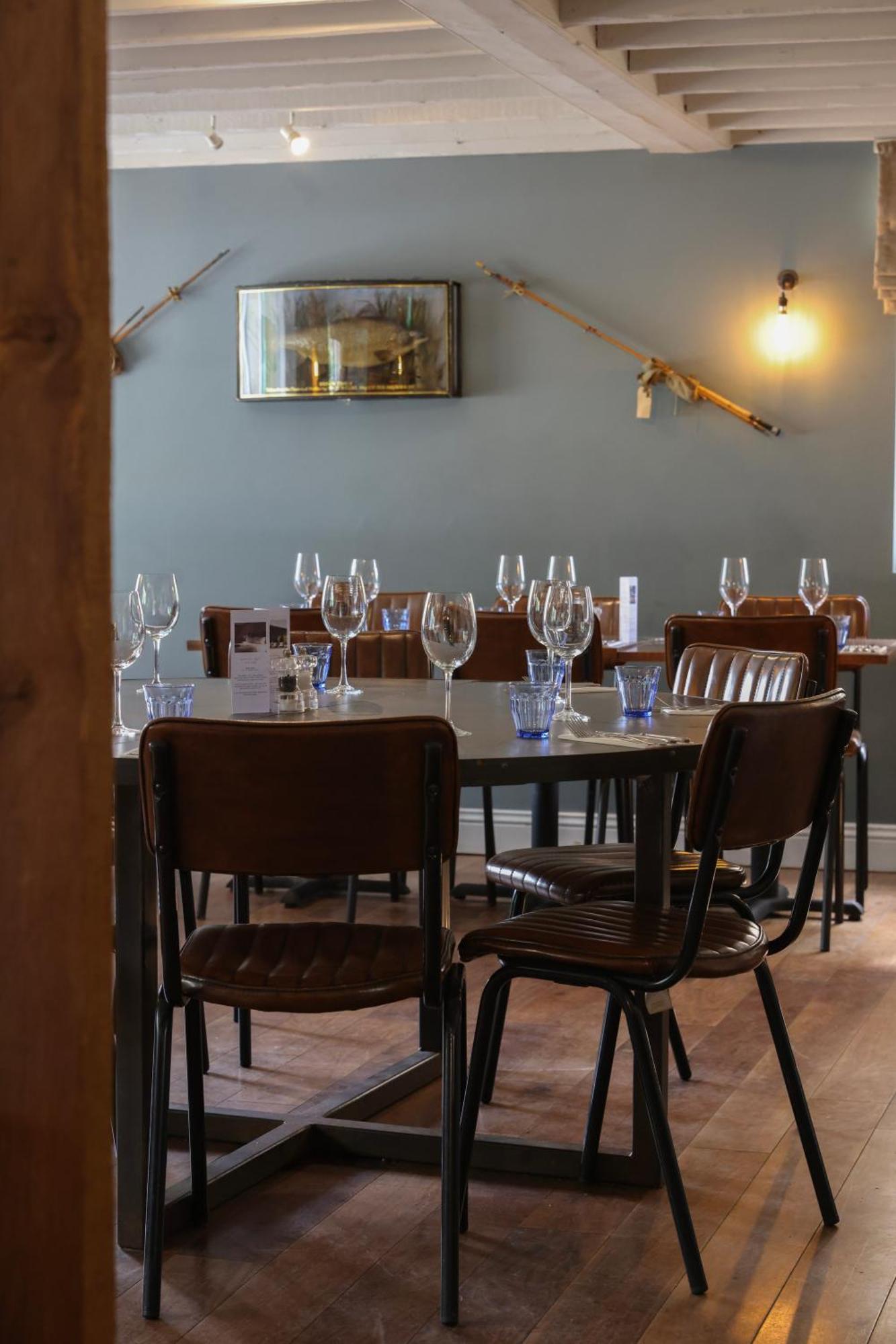 The Tickled Trout Hotel Maidstone Ngoại thất bức ảnh