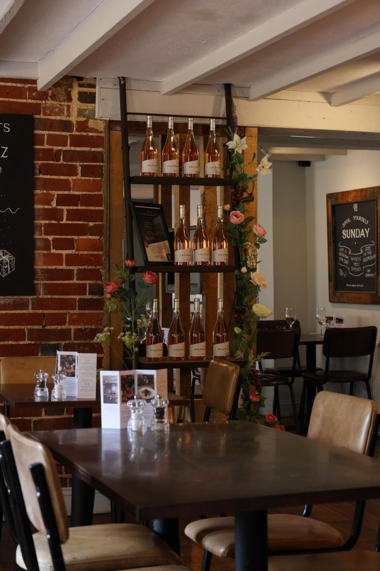 The Tickled Trout Hotel Maidstone Ngoại thất bức ảnh