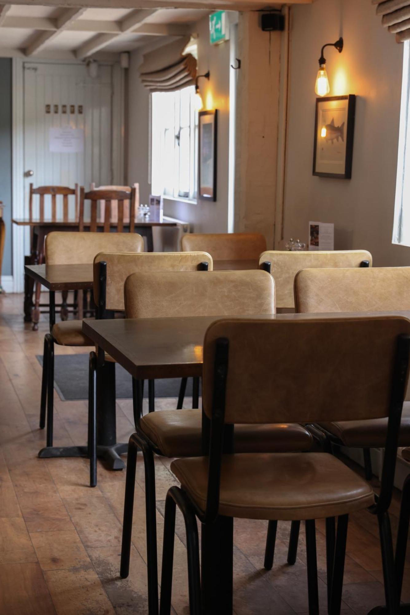 The Tickled Trout Hotel Maidstone Ngoại thất bức ảnh